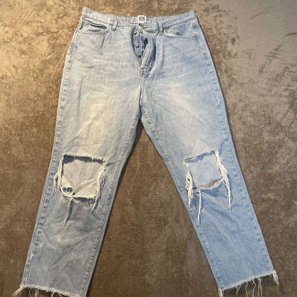 BDG Jeans Womens 32 Slim Straight Button Fly Distressed Light Wash Raw Hem Pants